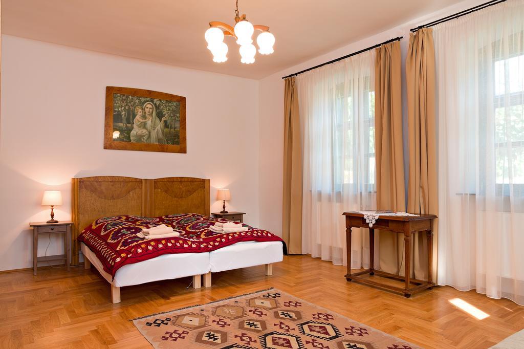 Barta Pince Vendeghaz Mad Hotel ห้อง รูปภาพ