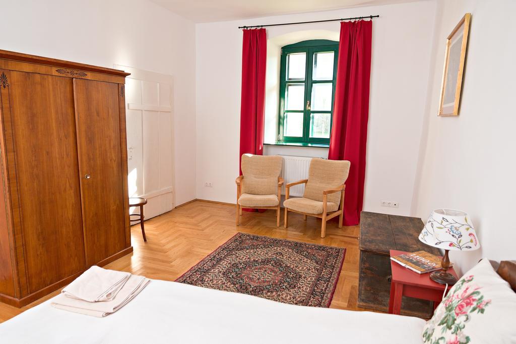 Barta Pince Vendeghaz Mad Hotel ห้อง รูปภาพ