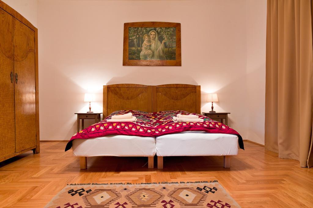 Barta Pince Vendeghaz Mad Hotel ห้อง รูปภาพ